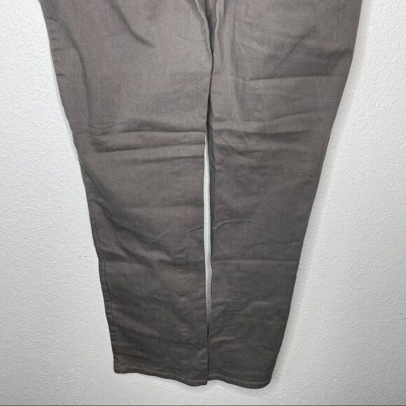 Bandolino Caroline Jeans - Picture 6 of 9